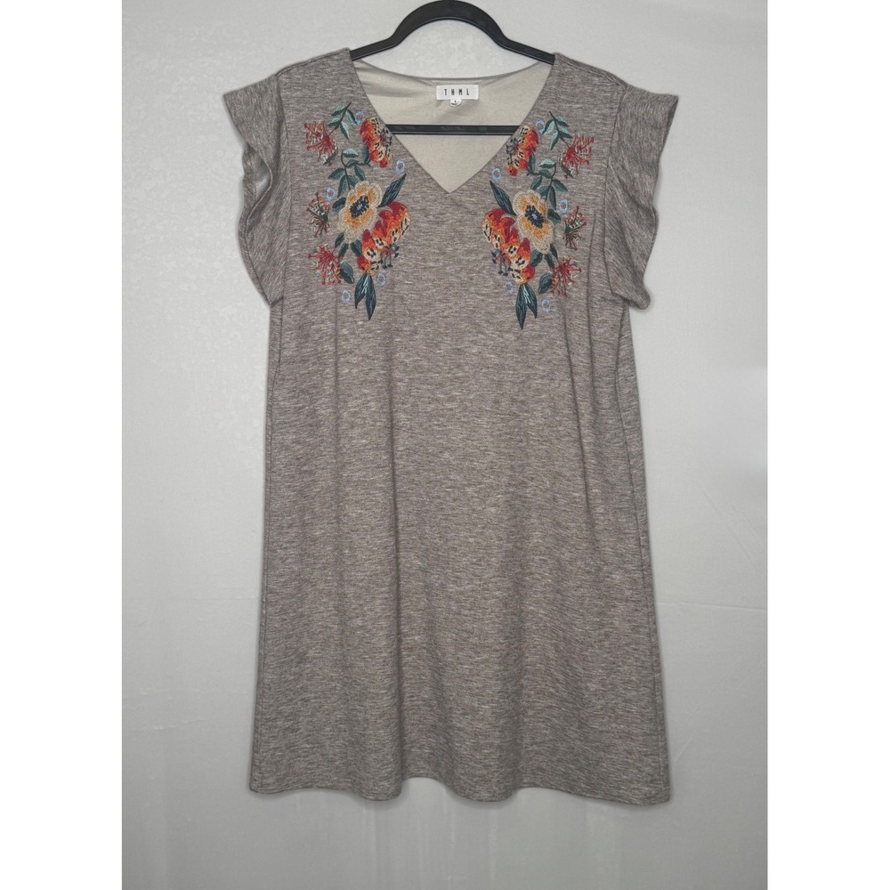 THML Floral Embroidered Ruffle Sleeve V-Neck Knit Shift‎ Dress Tan Oatmeal L